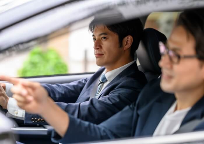 自社レッカー車完備